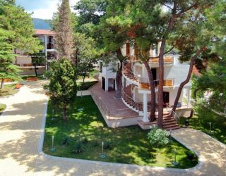 Отель "ПРИМОРЬЕ GRAND RESORT HOTEL" / "Приморье Гранд Резорт"