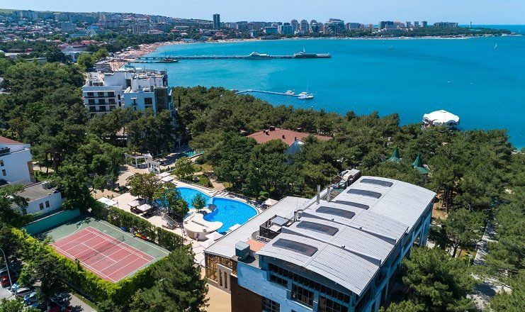 Отель "ПРИМОРЬЕ GRAND RESORT HOTEL" / "Приморье Гранд Резорт"