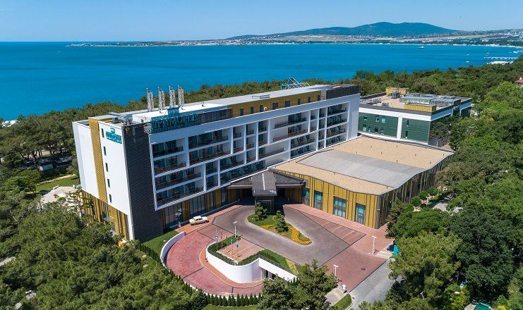 Отель "ПРИМОРЬЕ GRAND RESORT HOTEL" / "Приморье Гранд Резорт"