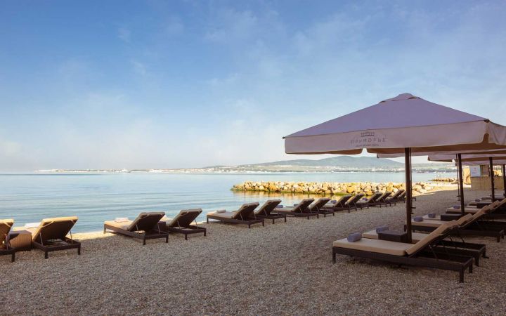 Отель "ПРИМОРЬЕ GRAND RESORT HOTEL"